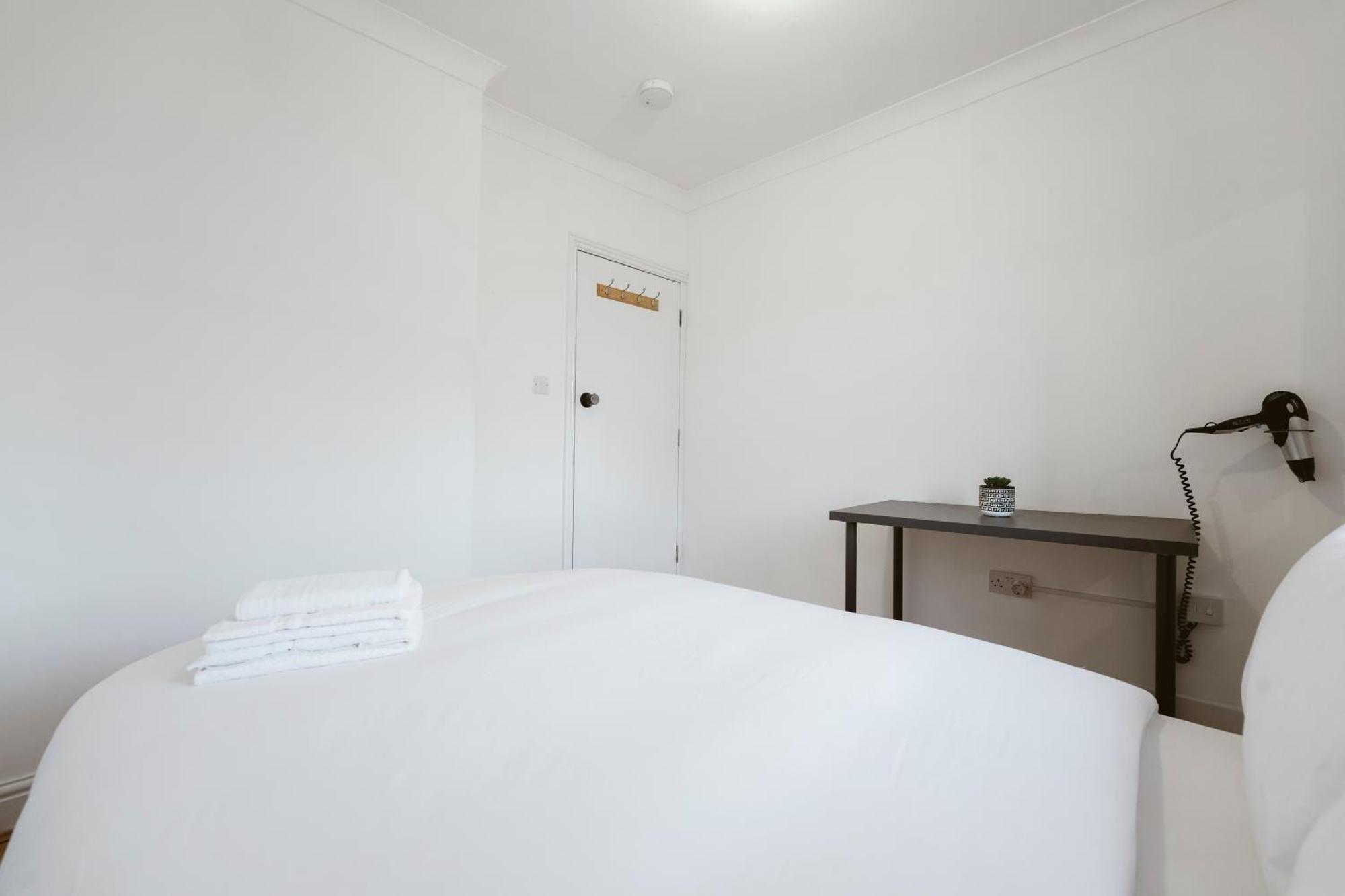 Stratford Double Rooms - 29 لندن المظهر الخارجي الصورة